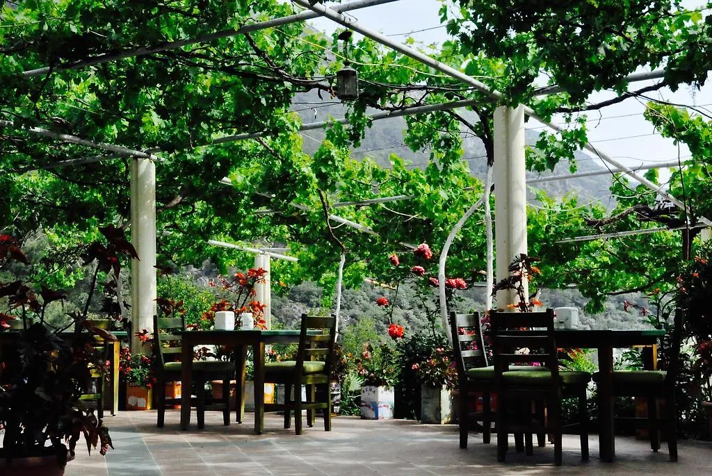 Manzara Hotel Oludeniz 2*,